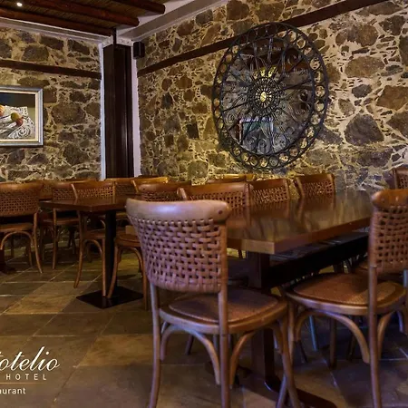 Aristotelio Boutique Hotel 3*
