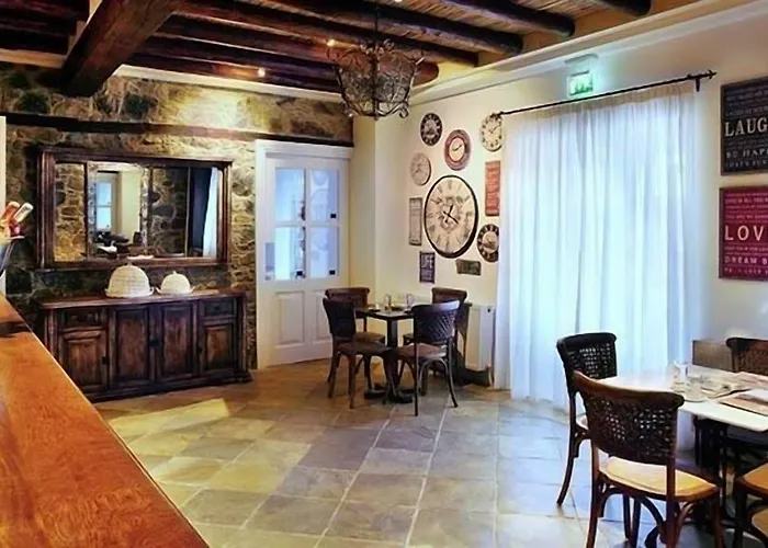 Aristotelio Boutique 4*