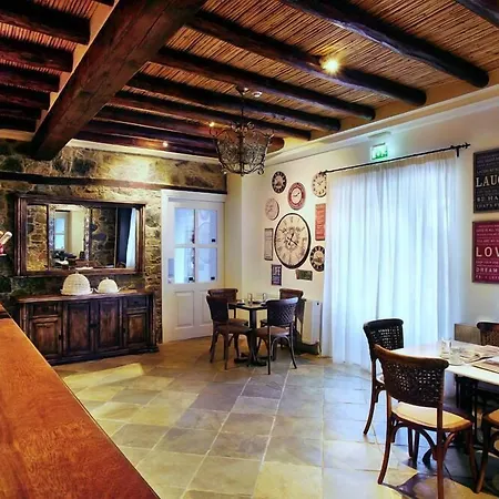 Aristotelio Boutique Bed & Breakfast Pedhoulas