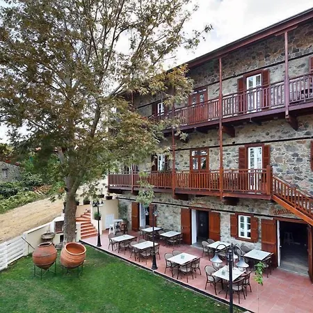 Bed & Breakfast Aristotelio Boutique Pedhoulas