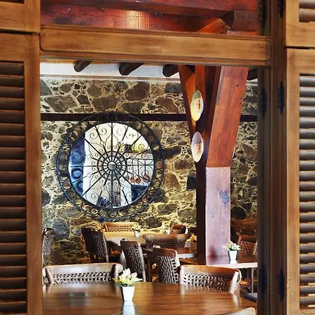 Bed & Breakfast Aristotelio Boutique Pedhoulas