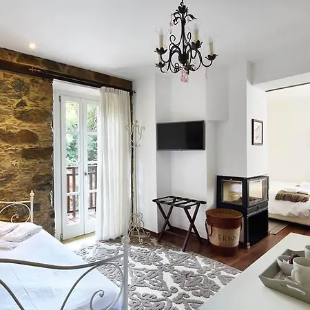 Aristotelio Boutique Bed & Breakfast