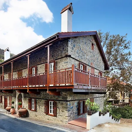 Bed & Breakfast Aristotelio Boutique Pedhoulas