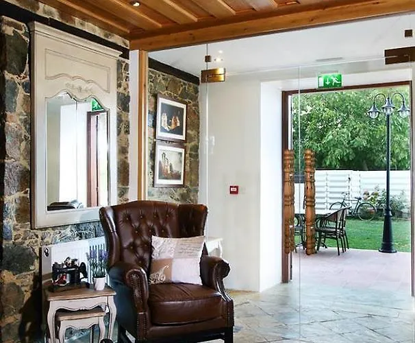 Bed and Breakfast αριστοτέλειο Πεδουλάς